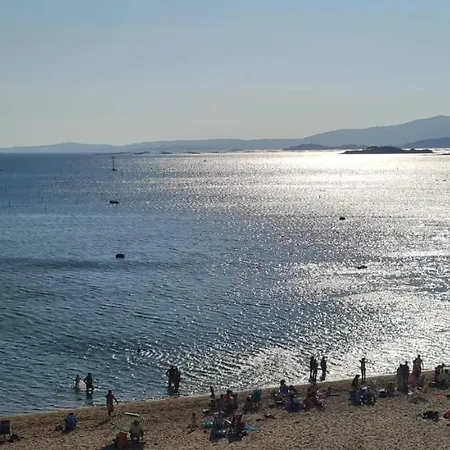 Apartamento Xalda Con Piscina * Vilagarcia de Arousa